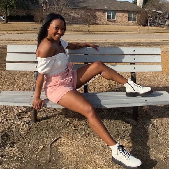 Less Is Better Crop - Picture 3 of 4